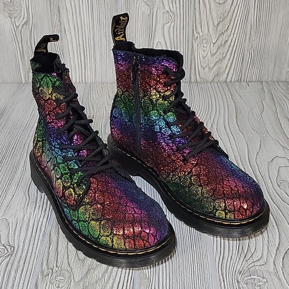 Dr. Martens 1460 Pascal Rainbow Croc Combat Boots Youth 6 Womens 8 - Picture 9 of 13
